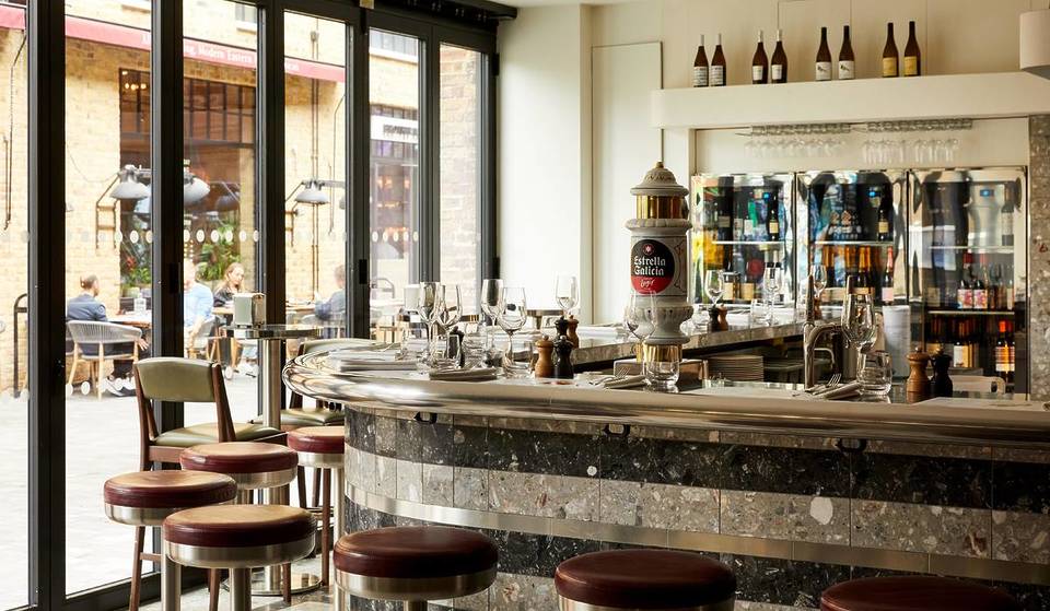Scoprite i sublimi sapori spagnoli nel cuore del Borough: Barrafina, vale davvero l’attesa e il clamore