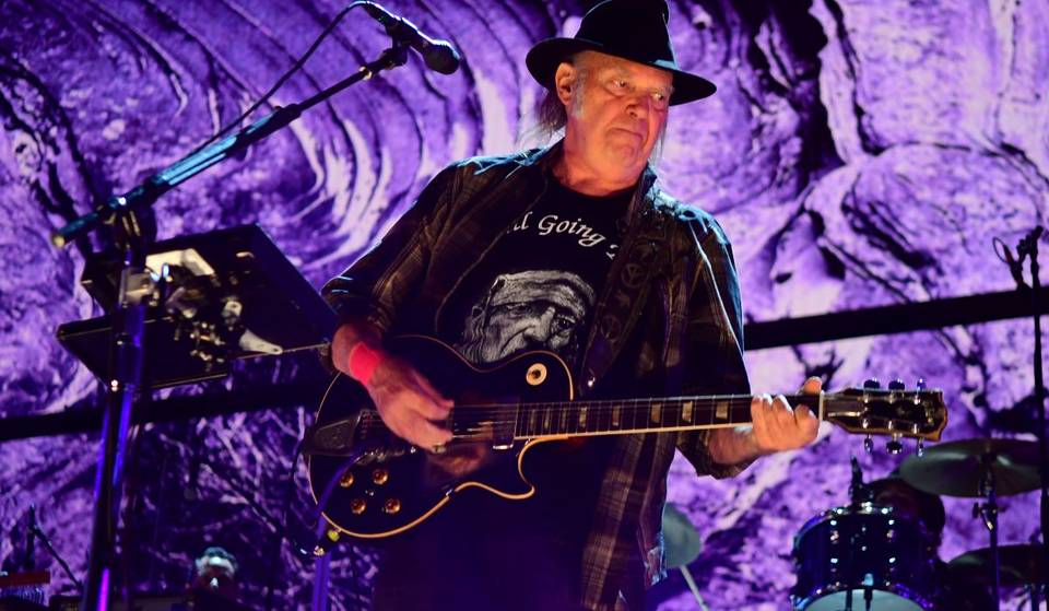 Neil Young als headline van groot Londens festival met support van Yusuf/Cat Stevens en Van Morrison