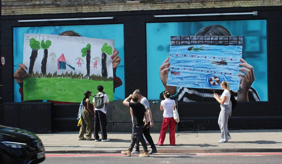 A Shoreditch è stato realizzato un nuovo murale che fa riflettere sulla povertà infantile a Londra