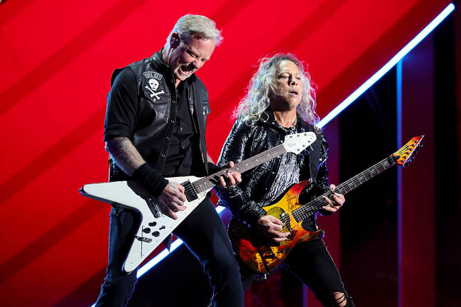 James Hetfield and Kirk Hammett of Metallica playing show in New York in 2022