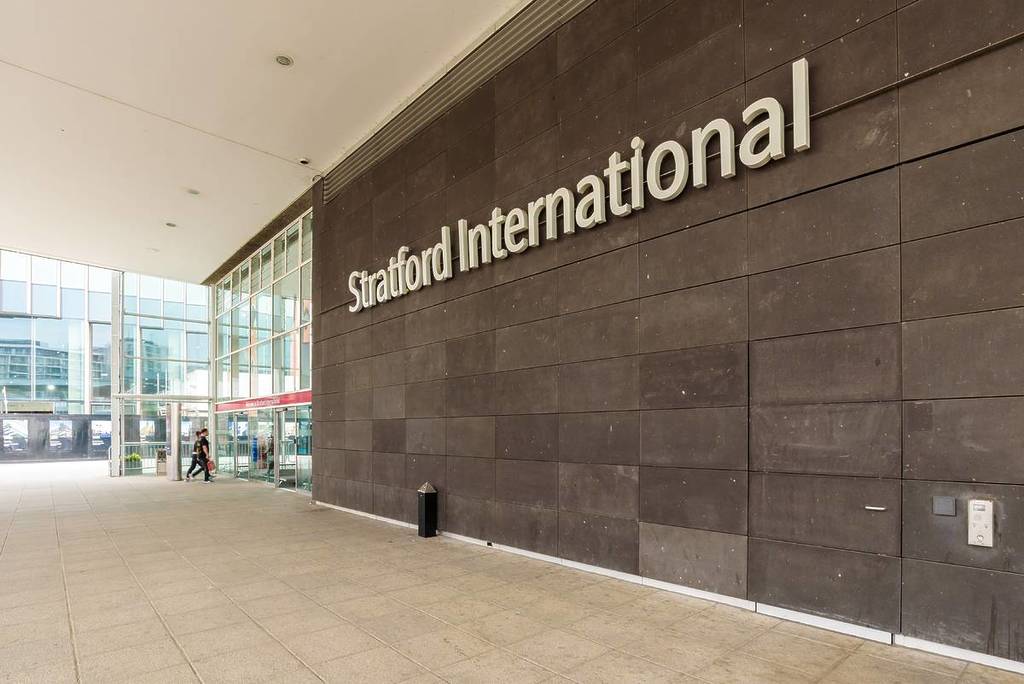 Dentro de la estación de Stratford International