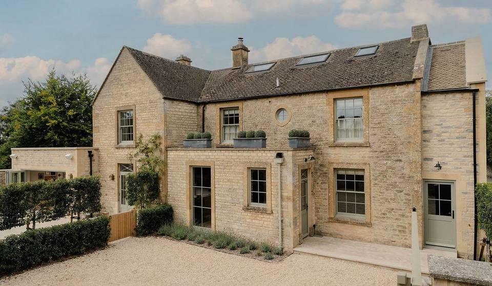 Potreste vincere questa splendida casa di campagna nelle Cotswolds da 2,8 milioni di sterline con sole 10 sterline: ecco come fare