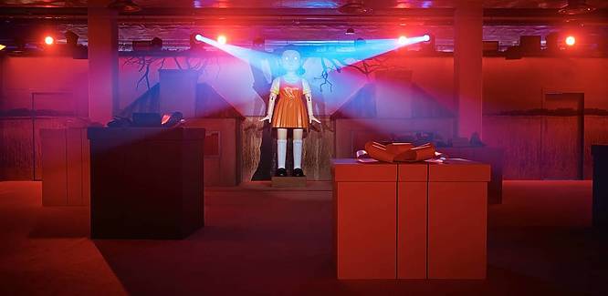 Red Light Green Light Doll for Squid Game experience