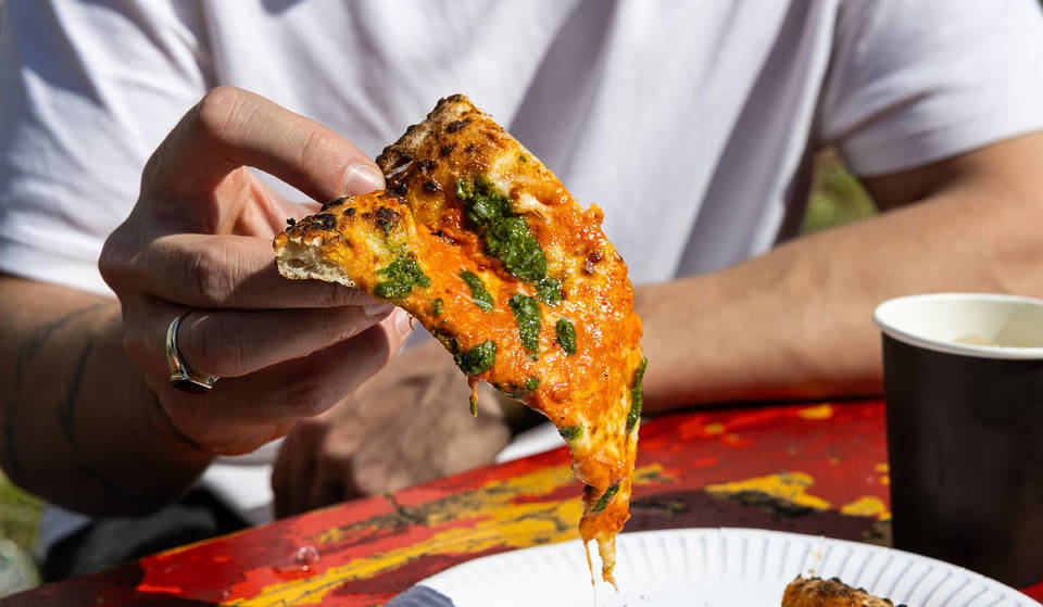 Le premier festival de pizzas et de cocktails du Royaume-Uni débarque à Londres ce week-end, avec des pizzas de premier ordre pour seulement 3 euros et des cocktails de classe mondiale pour moins de 10 euros.