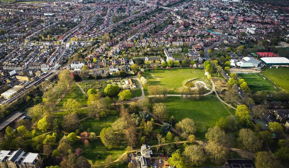O primeiro bloco de apartamentos só para mulheres do Reino Unido está atualmente a ser construído no oeste de Londres &#8211; e deverá abrir no próximo verão