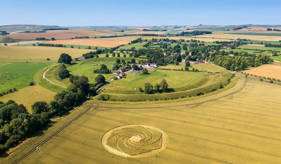 Ce petit village situé à seulement 2 heures de Londres vient d&rsquo;être désigné comme l&rsquo;un des meilleurs du Royaume-Uni – et c&rsquo;est l&rsquo;alternative parfaite à Stonehenge