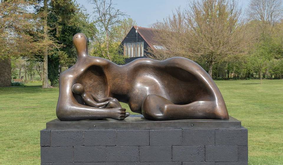 A maior exposição de Henry Moore do mundo está a chegar a Kew Gardens no próximo ano &#8211; com 30 esculturas em toda a paisagem que pode visitar por £1