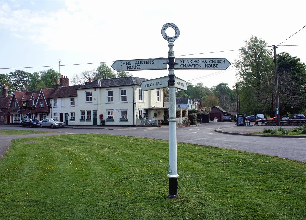 Sign posts in Chawton pointing towards Jane Austen's house