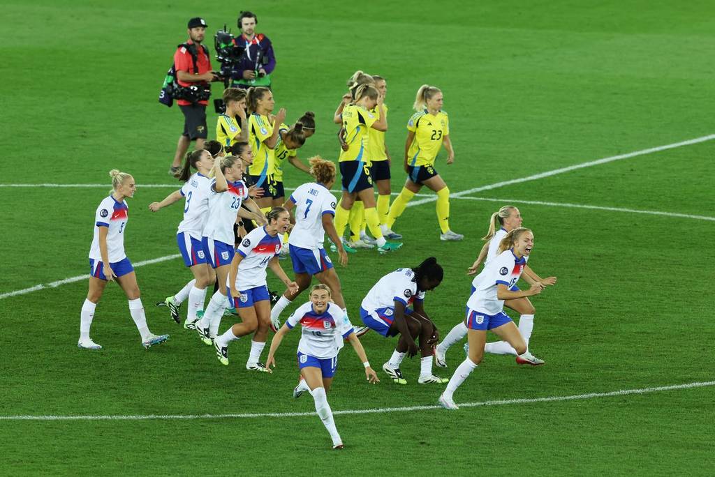 England Women beating Sweden in dramatic fashion after a penalty shootout