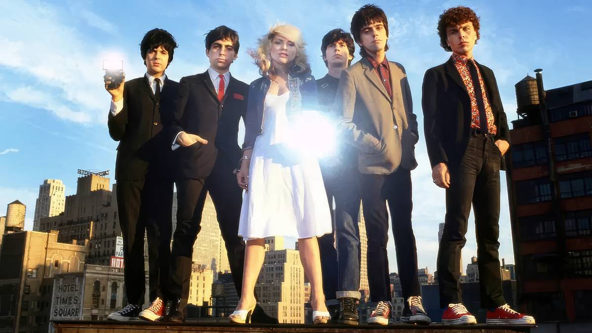 Rare Collection Of Blondie Photography Going Up In London Rare Collection Of Blondie Photography Going Up In London