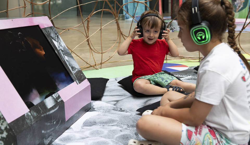 Kids Can Take Part In This Theatrical Installation At The Tate Modern Inspired By Ingmar Bergman’s Film ‘The Magic Flute’ – And It’s Completely FREE