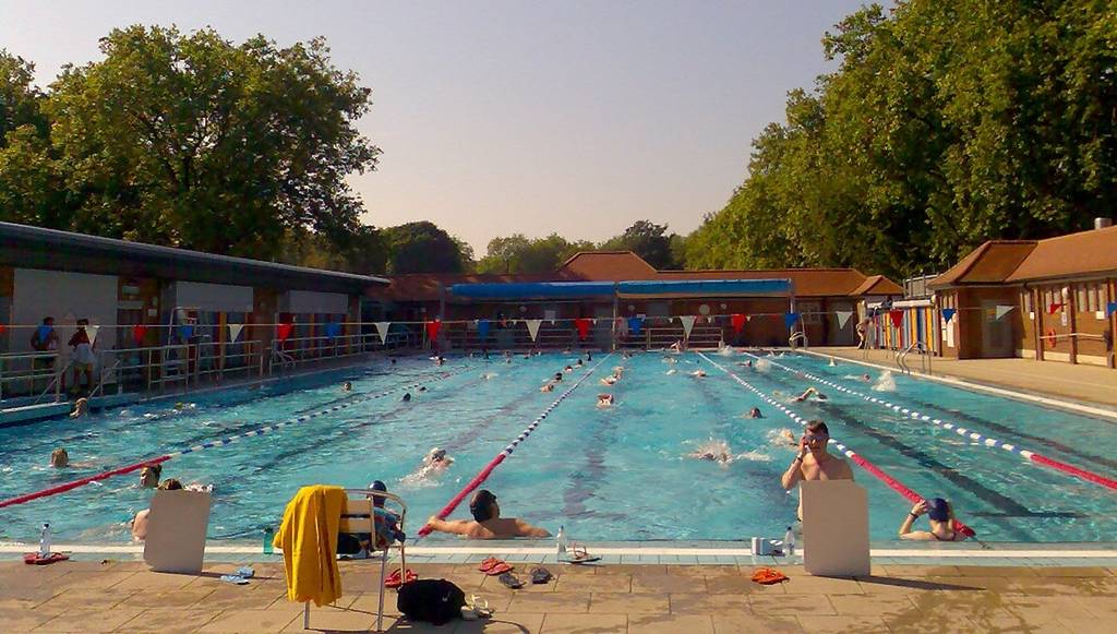 lido caché à londres
