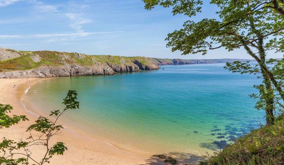 This Hidden Beach With Turquoise Waters And Golden Sand Is Called The ‘Caribbean Of Britain’ – Here’s How To Get There From London