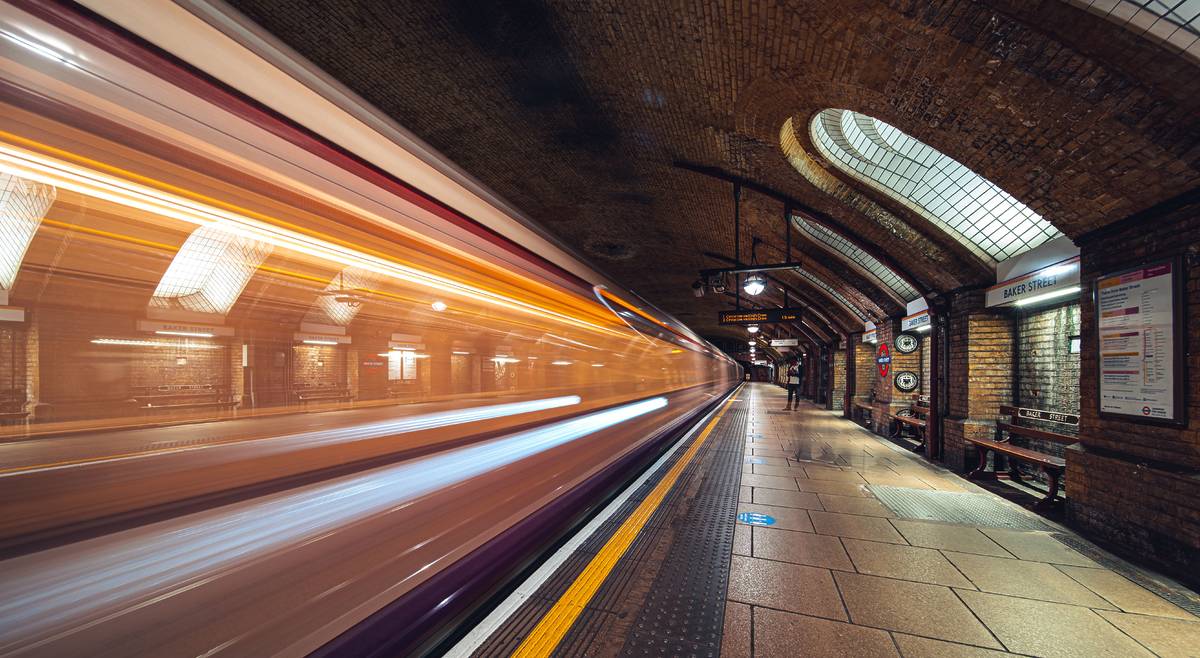 A estação de metro mais antiga do mundo está mesmo aqui em Londres
