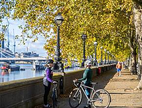One of London’s major cycleways is being extended – and Londoners will soon be able to cycle all the way from Tower Bridge to Woolwich via one handy bike lane