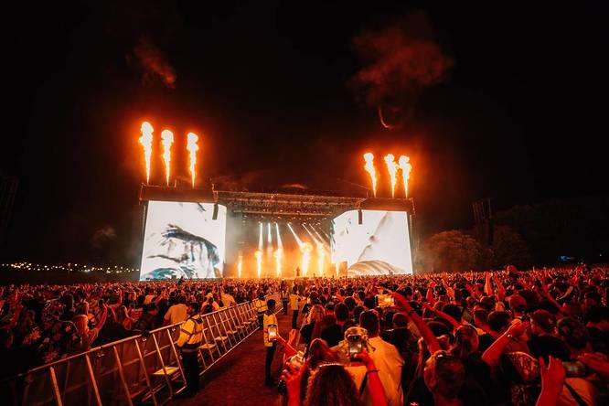 All Points East Chase And Status