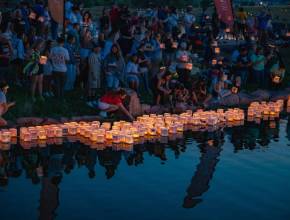 This enchanting festival with thousands of floating lanterns is coming to illuminate the waters of two London parks this September 