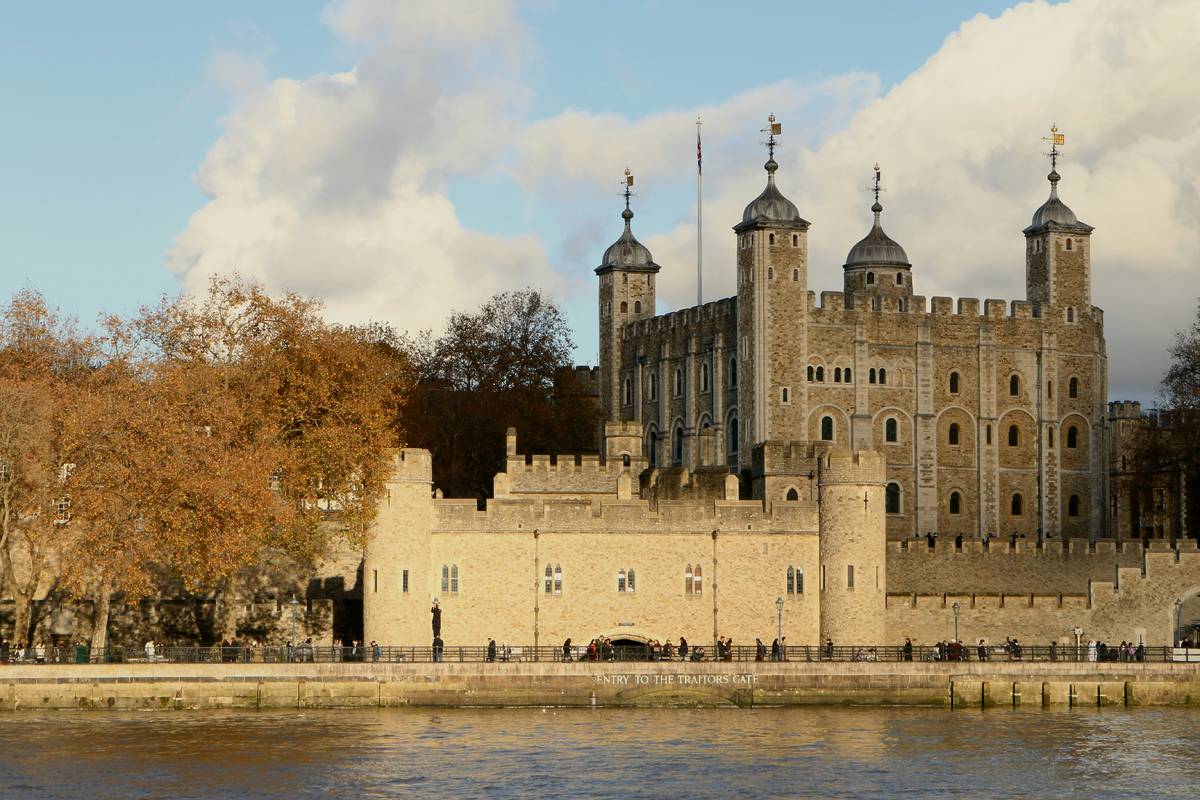 A Major Excavation At The Tower Of London Has Revealed Shocking Discoveries About Its Hidden Medieval History