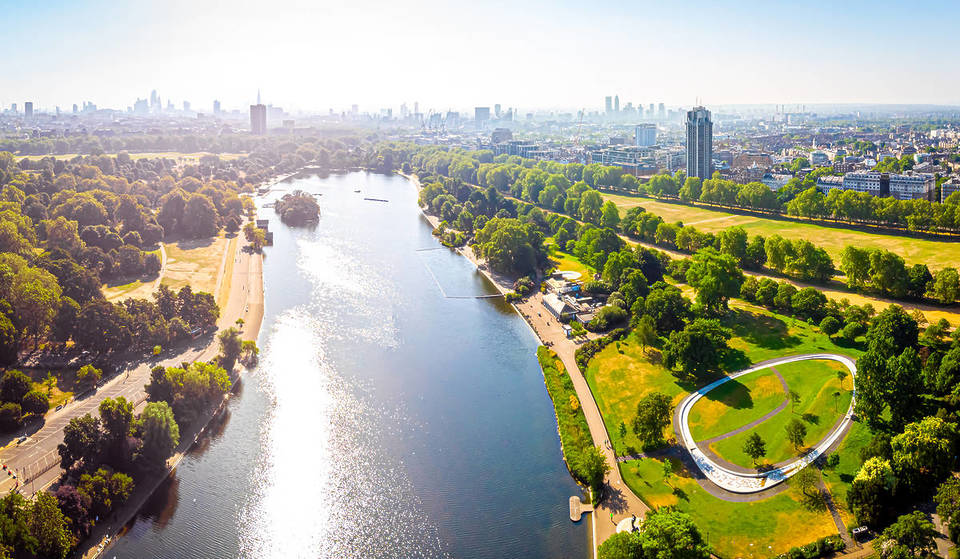 Cientos de parques londinenses acaban de recibir un galardón medioambiental especial: ya son oficialmente algunos de los mejores parques y espacios verdes del mundo.