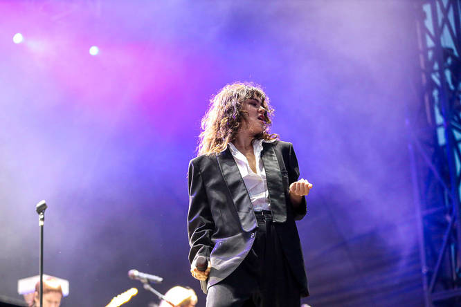 Abigail Morris of The Last Dinner Party on stage at Forwards Festival