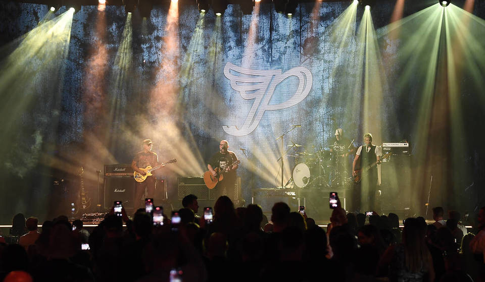 Pixies Announce Tour ‘Celebrating 40 Years’ With UK & Ireland Dates Next Year – Here’s How To Get Tickets