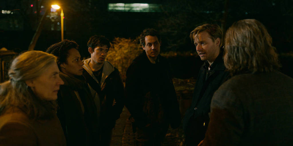 the agents of Slough House meet up in the night at Bunhill Burial Grounds