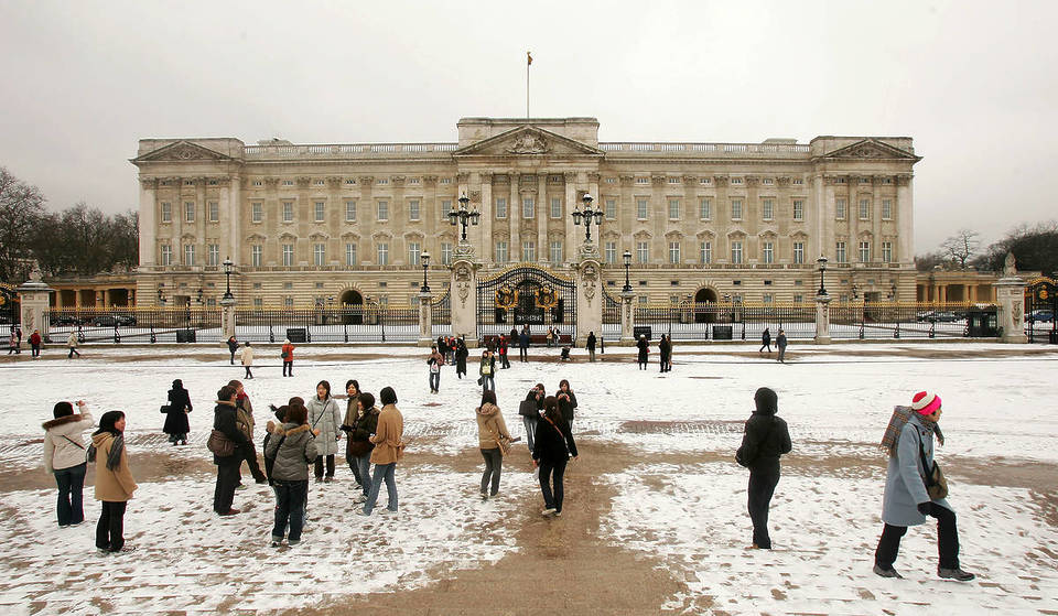 Buckingham Palace’s Christmas pop-up is returning next month – here’s when you’ll be able to visit the legendary landmark in all its festive glory