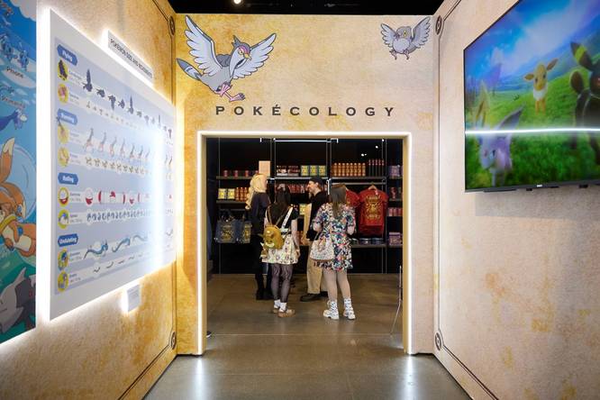 Entry to the Pokémon Natural History Museum store