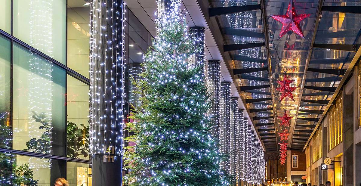christmas tree lights on spitalfields market