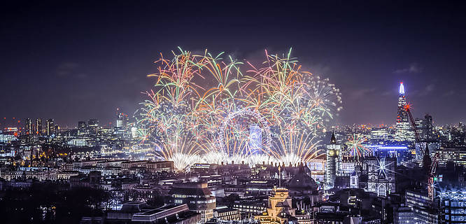 New Year's Eve fireworks in London 2018