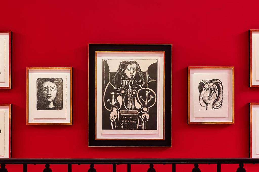 Se ha inaugurado en Londres una nueva gran exposición de Pablo Picasso, totalmente GRATUITA, con más de 130 obras, desde litografías hasta dibujos y cerámicas.