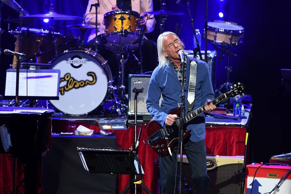 Paul Weller performs at the Prostate Cancer UK Presents: Raise The Roof concert at Royal Albert Hall on June 22, 2022 in London, England.