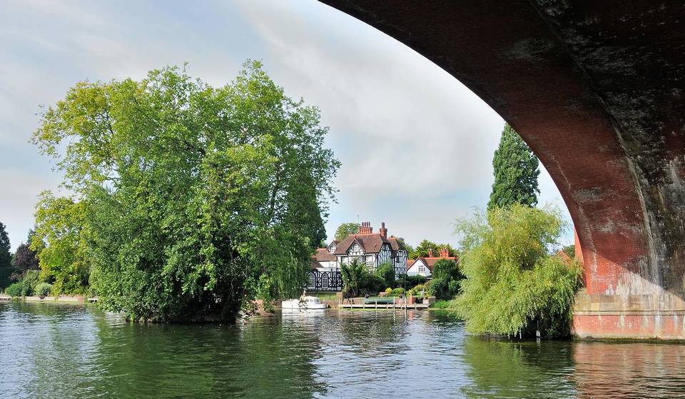 This Charming Commuter Village Only 45 Minutes From London Is Home To Cliveden House — Where Meghan Markle Stayed The Night Before Her Wedding To Prince Harry