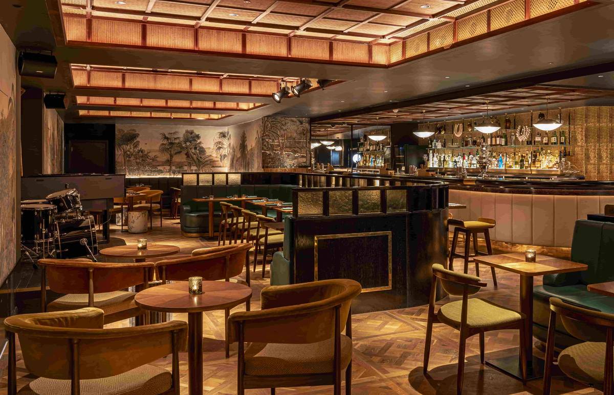 Interiors to the Oriole Bar