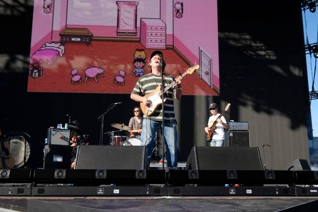 Mac DeMarco actua no Coachella em 2019