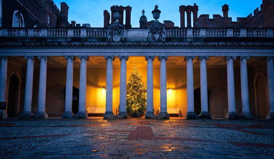 Este hermoso palacio histórico se transformará pronto en un lugar navideño, con una feria festiva, una pista de hielo mágica y paseos a caballo y en carro por los jardines.