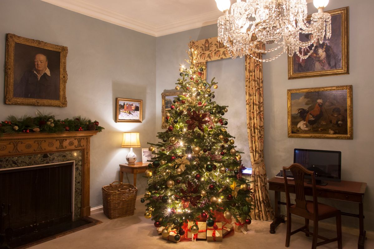 A lavishly decorated Christmas tree inside Winston Churchills former family home