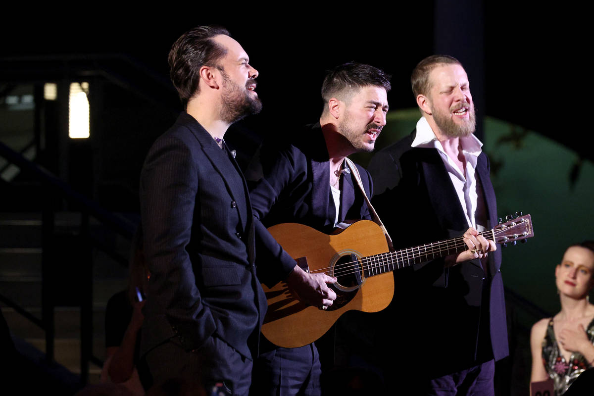 Mumford & Sons Will Headline A Giant Outdoor Show At A London Park Next Summer – Here’s How To Get Tickets