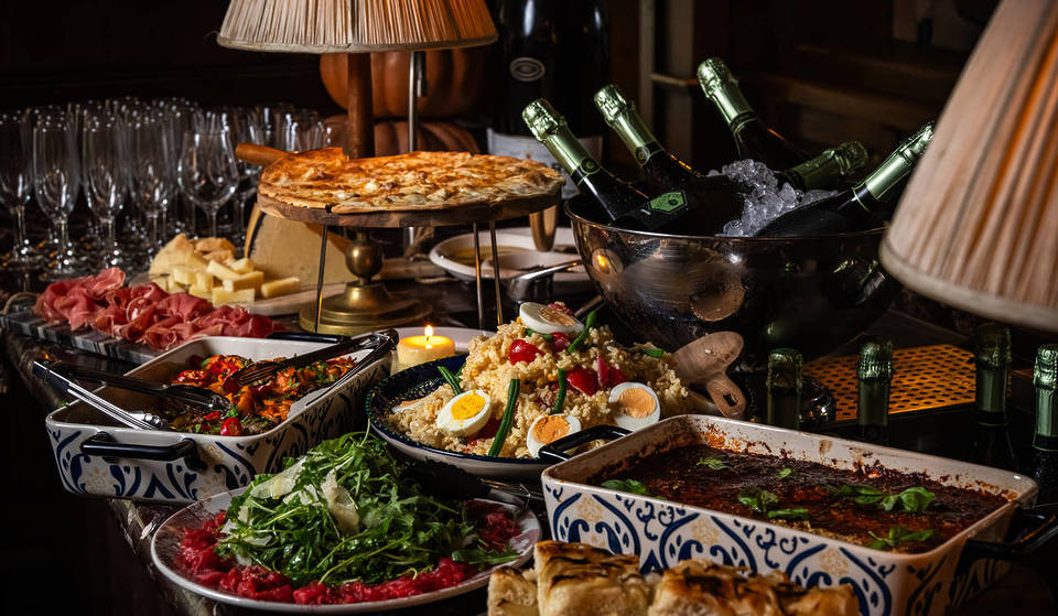 Qui a besoin d&rsquo;un rôti dominical typique ? Ce steakhouse italien de Londres renverse la tradition avec un festin de viande spécial week-end.