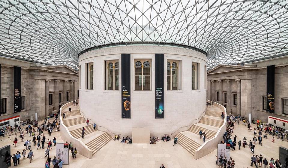 The Largest Covered Public Square In Europe Is Hidden Inside One Of London’s Most Famous Museums – It’s Open Every Day And Completely Free To Visit