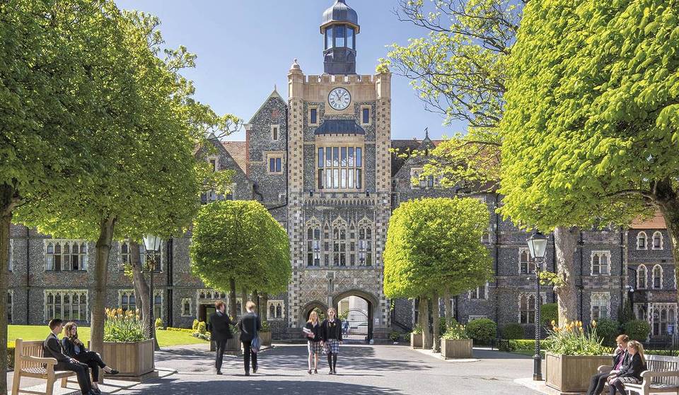 Dies ist offiziell die beste Schule in Großbritannien für 2026 außerhalb Londons – und die zweitbeste landesweit