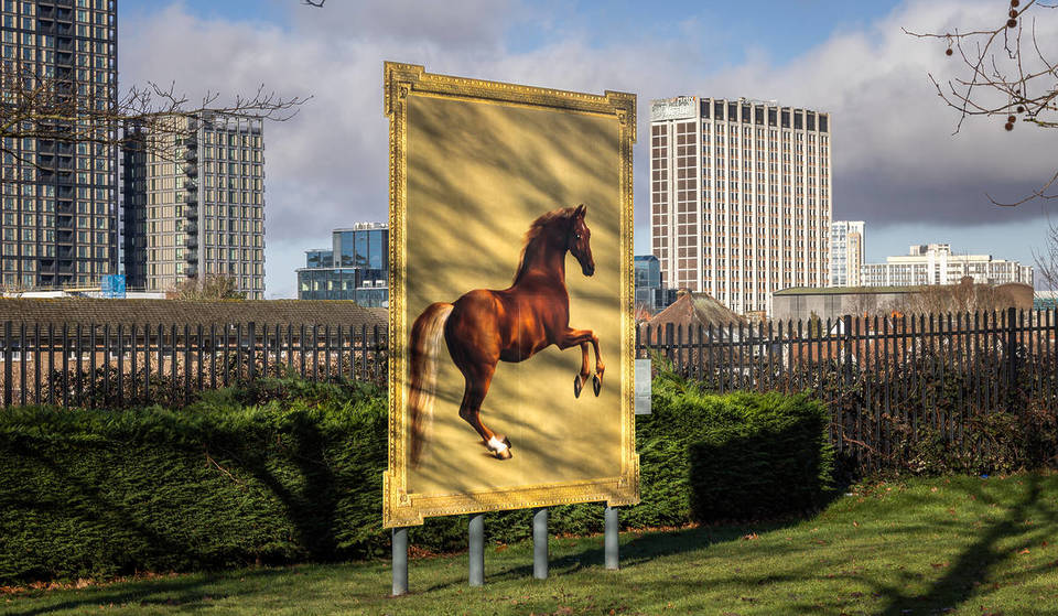 Uma nova e enorme exposição de pinturas em tamanho real chegou a Croydon, enchendo a cidade com obras de arte de Michelangelo, Monet, Picasso, Renoir e muito mais.