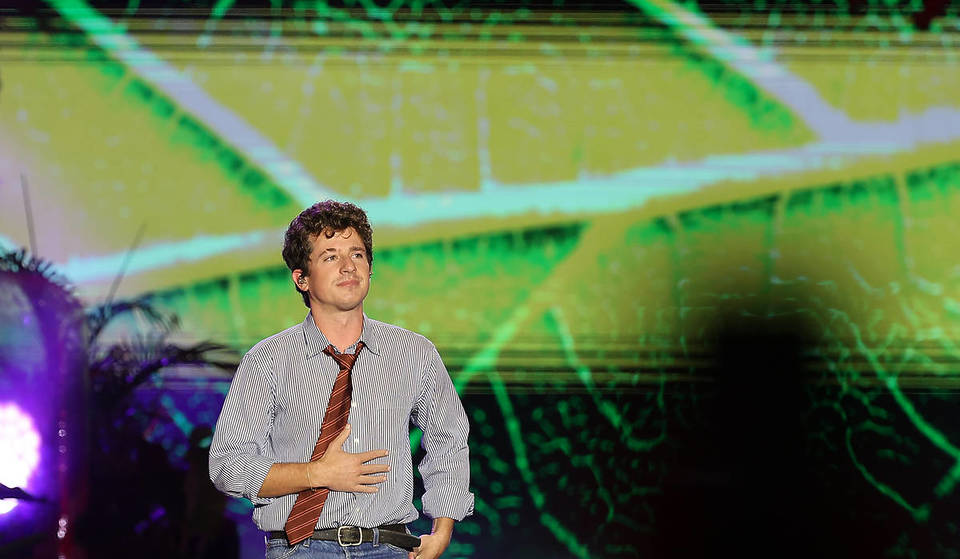 ¡Charlie Puth ha anunciado un concierto en Londres como parte de su gira «Whatever’s Clever! Aquí te contamos cómo conseguir entradas