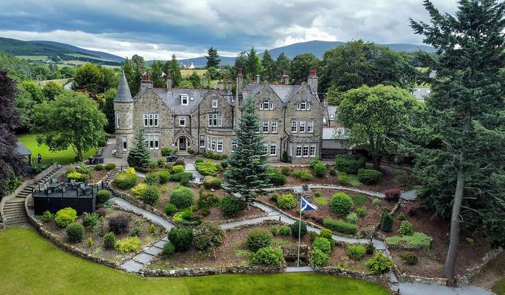 Dieses schottische Boutique-Hotel wurde vom Guide Michelin zu einem der besten Hotels der Welt gekürt – berühmt für seine beeindruckende Whisky-Sammlung