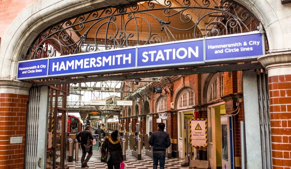 The Entire Hammersmith & City Line Will Be Closed This Weekend – Here’s How To Get Around London Without It