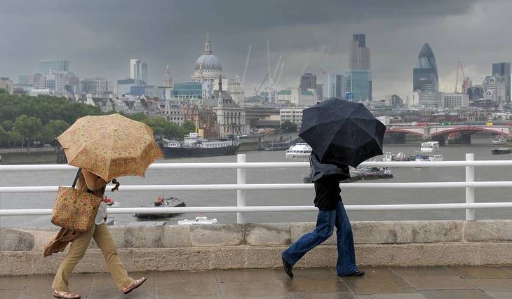 Storm Austen to bring 50mph gales and heavy rain to London as Met Office issues yellow weather warning across the South East