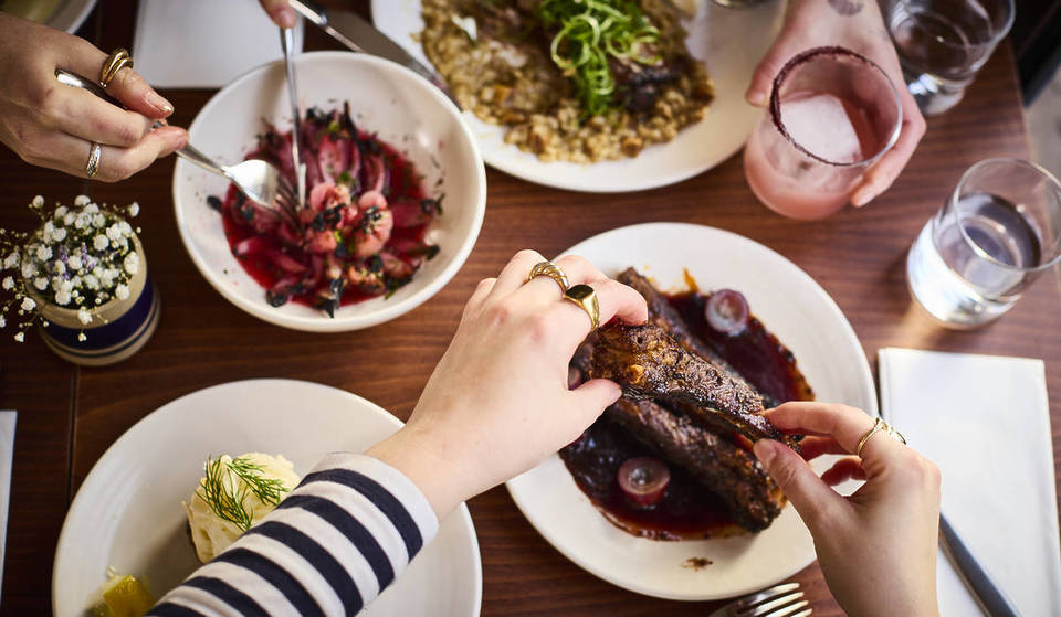Pendant un mois, le Hackney Restaurant Festival propose des repas à prix réduits dans les meilleurs restos du coin, avec jusqu&rsquo;à 40 % de réduction sur votre repas.
