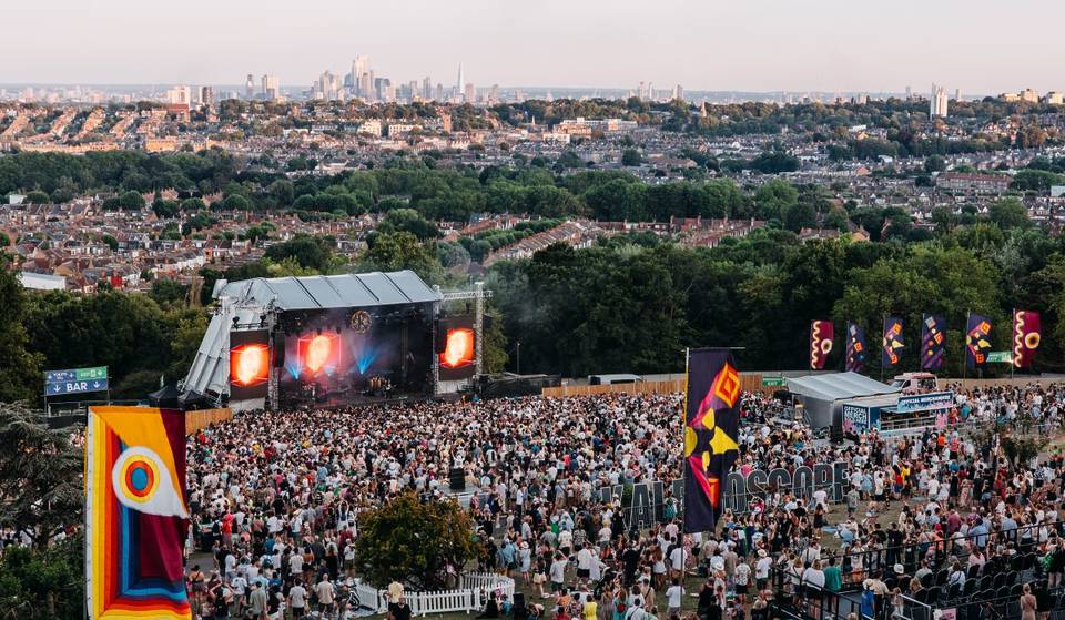 Dieses wunderschöne Festival im Norden Londons mit Blick auf die Hauptstadt hat gerade sein Line-up für 2026 bekannt gegeben – mit Rudimental, Groove Armada, MJ Cole und vielen anderen.