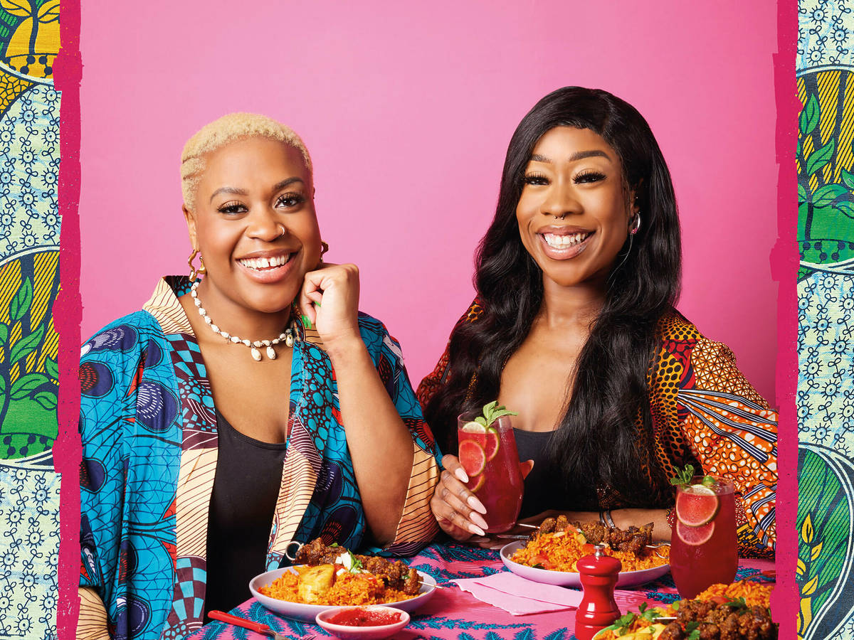 jess and jo photographed from the flygerians