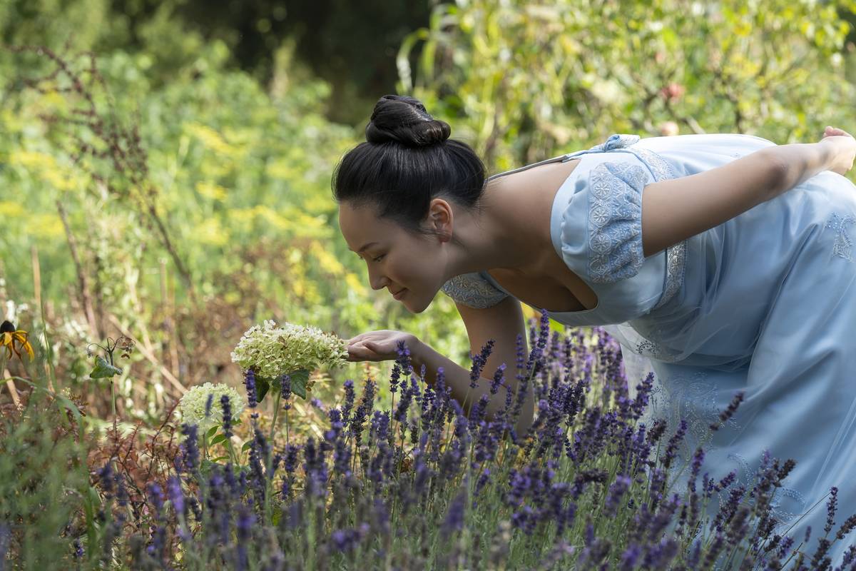 Yerin Ha filming Bridgerton as Loseley park.